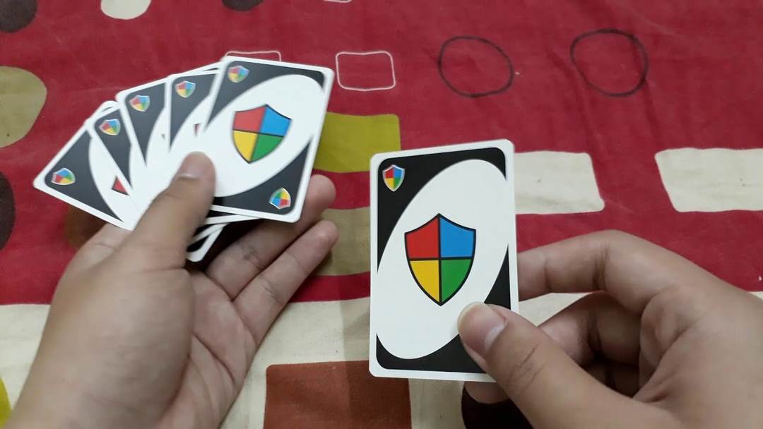 Bắt đầu chơi một ván Uno như thế nào?